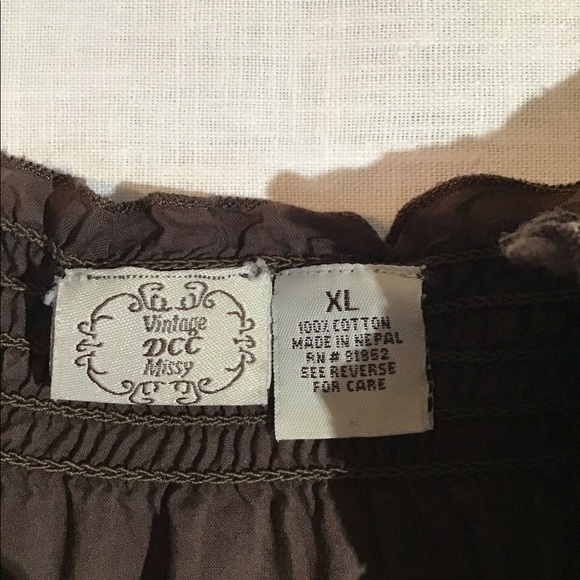 Women’s size XL cap sleeves 100% cotton top / blouse pullover decorative neck - Picture 5 of 10